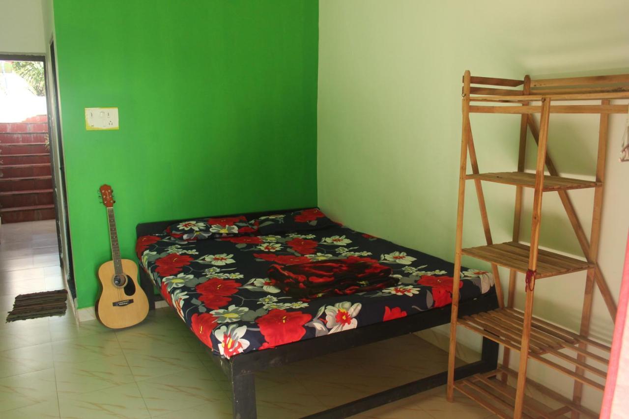 Rasta Mansion Beach Hostel And Rooms Arambol Εξωτερικό φωτογραφία