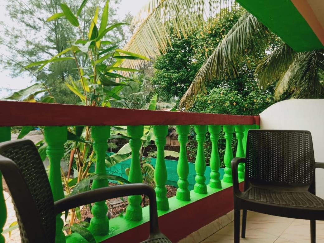 Rasta Mansion Beach Hostel And Rooms Arambol Εξωτερικό φωτογραφία