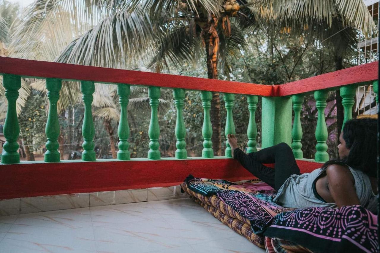 Rasta Mansion Beach Hostel And Rooms Arambol Εξωτερικό φωτογραφία