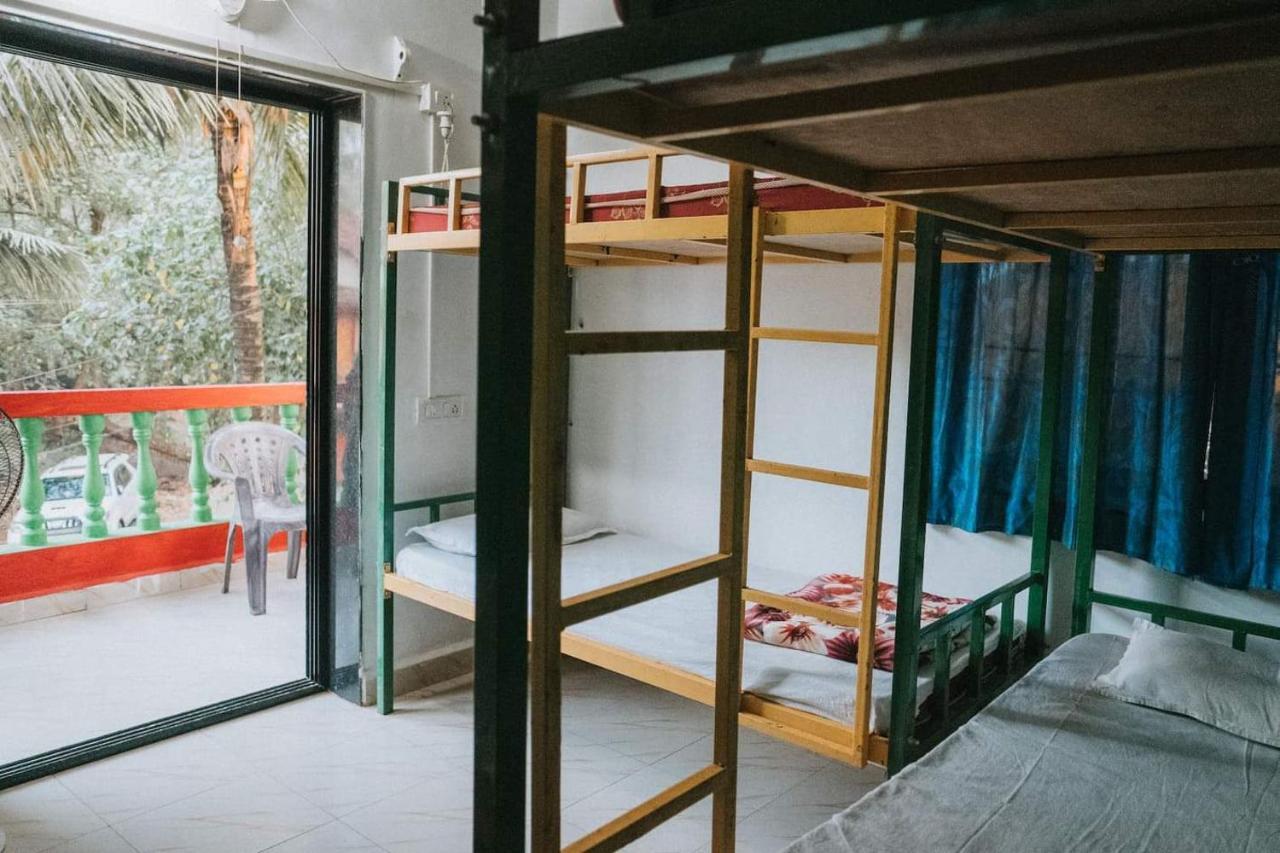 Rasta Mansion Beach Hostel And Rooms Arambol Εξωτερικό φωτογραφία