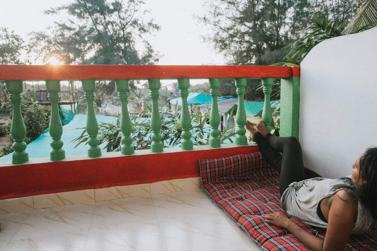 Rasta Mansion Beach Hostel And Rooms Arambol Εξωτερικό φωτογραφία