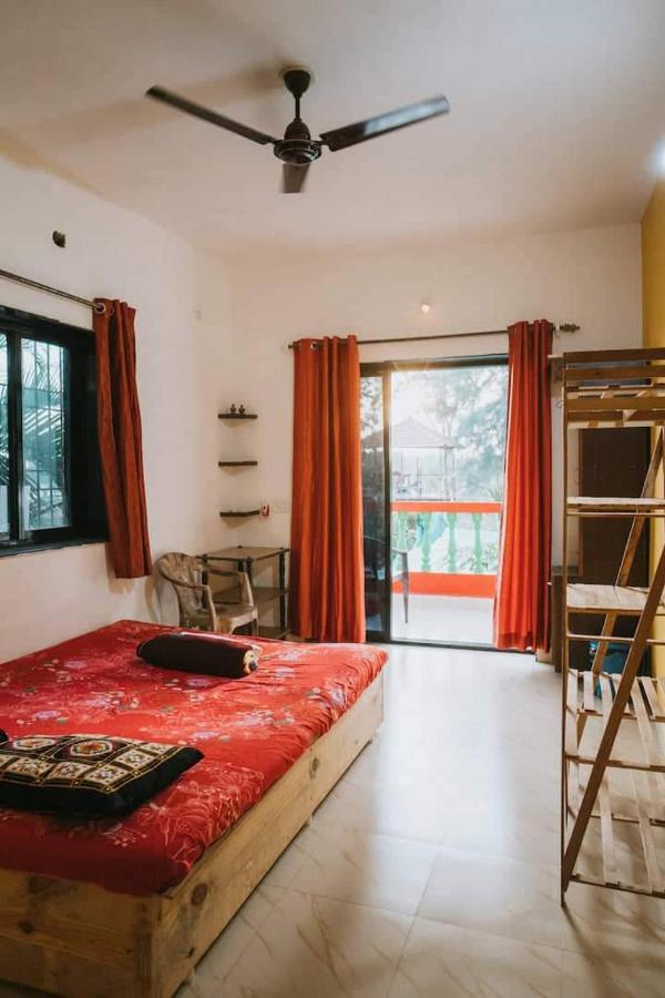Rasta Mansion Beach Hostel And Rooms Arambol Εξωτερικό φωτογραφία